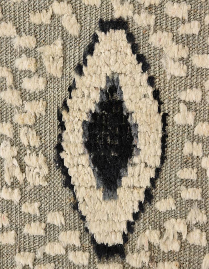 Detail image of  8' 10 x 12' 6  Hand Knotted Darya Wool Rug
