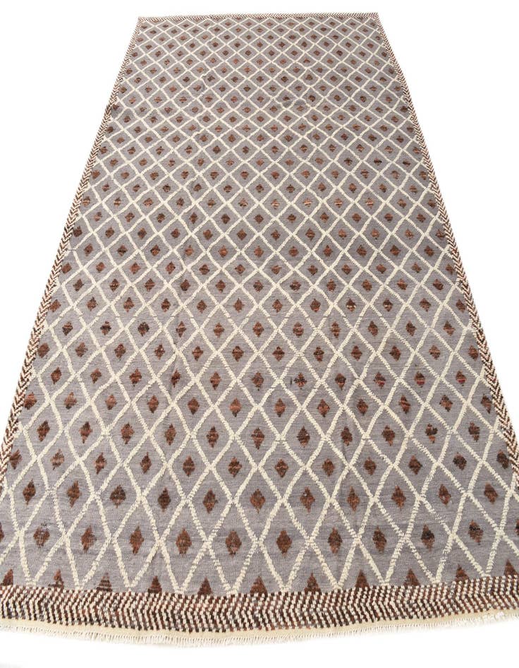 Detail image of  8' 2 x 10' 7  Hand Knotted Darya Wool Rug