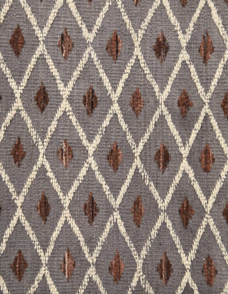 Detail image of  8' 2 x 10' 7  Hand Knotted Darya Wool Rug