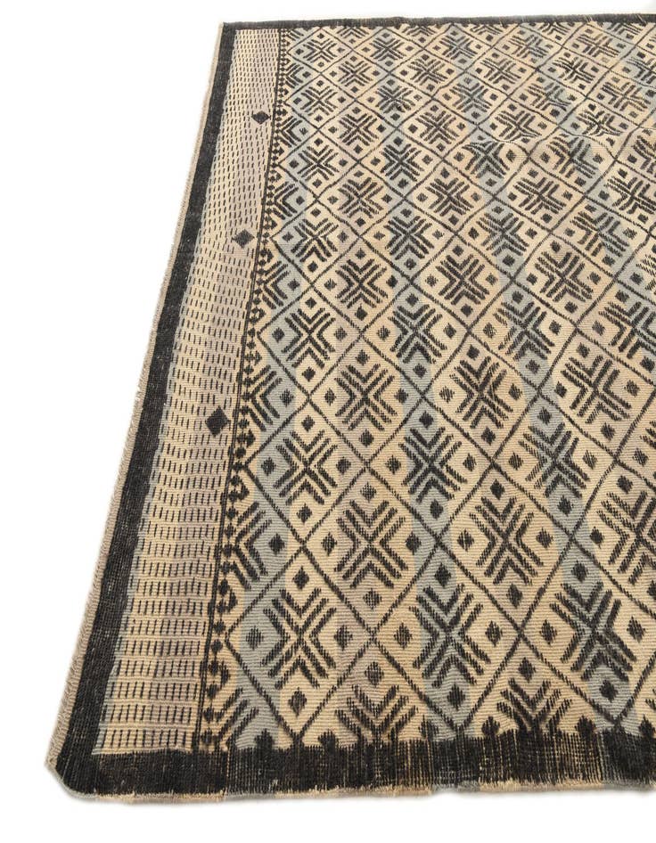 Detail image of  9' x 12' 8  Hand Knotted Darya Wool Rug