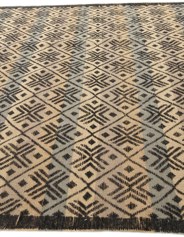 Detail image of  9' x 12' 8  Hand Knotted Darya Wool Rug