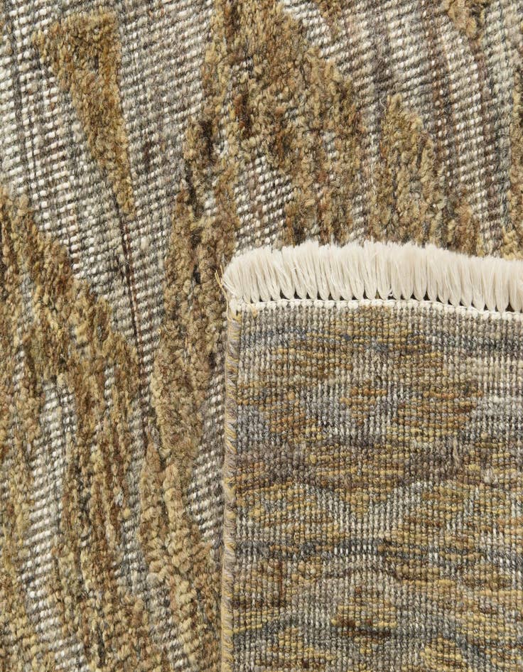 Detail image of  7' 10 x 10' 1  Hand Knotted Darya Wool Rug