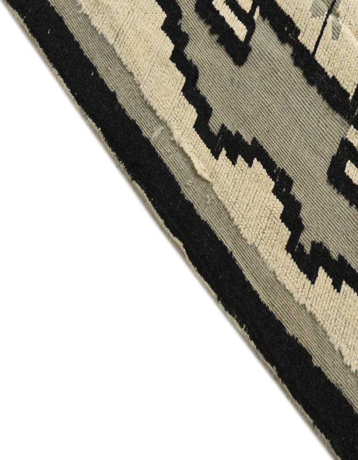 Detail image of  7' 8 x 11' 1  Hand Knotted Darya Wool Rug