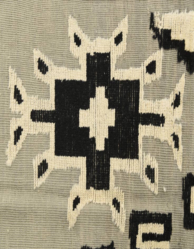 Detail image of  7' 8 x 11' 1  Hand Knotted Darya Wool Rug