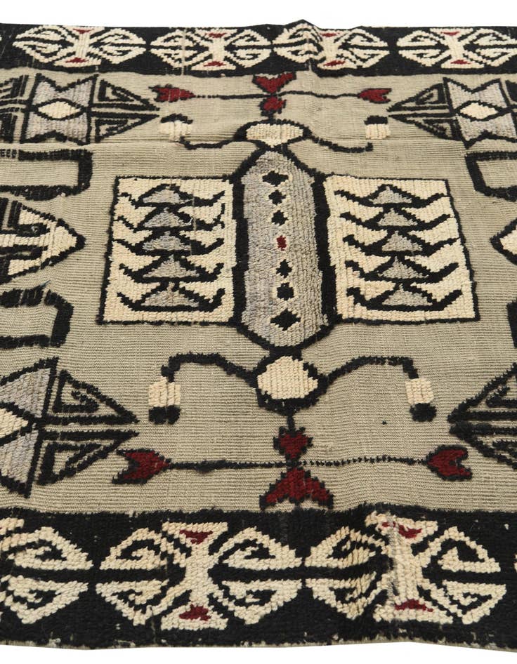 Detail image of  5' 2 x 8' 8  Hand Knotted Darya Wool Rug
