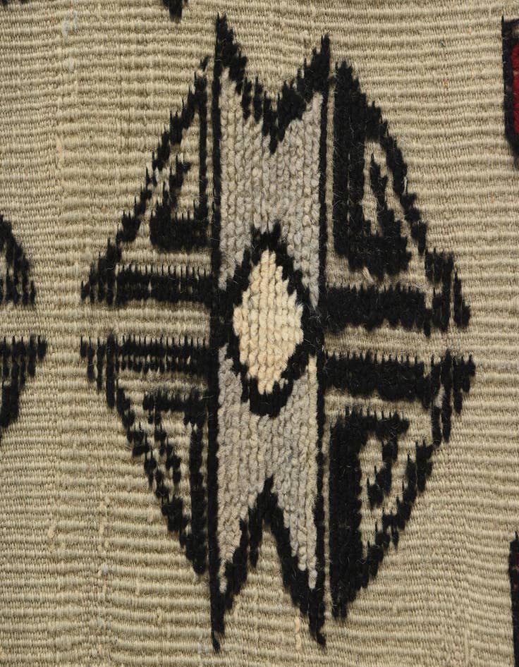 Detail image of  5' 2 x 8' 8  Hand Knotted Darya Wool Rug