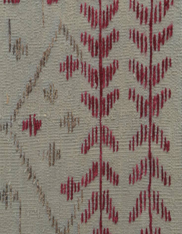 Detail image of  4' 3 x 6'  Hand Knotted Darya Wool Rug