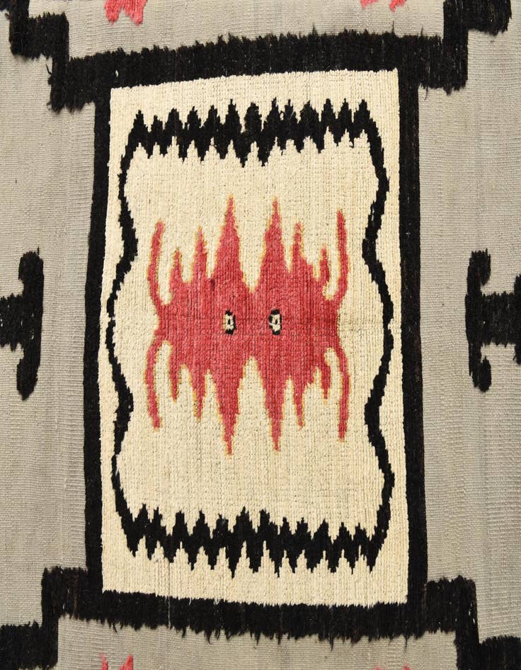 Detail image of  8' 10 x 12' 8  Hand Knotted Darya Wool Rug