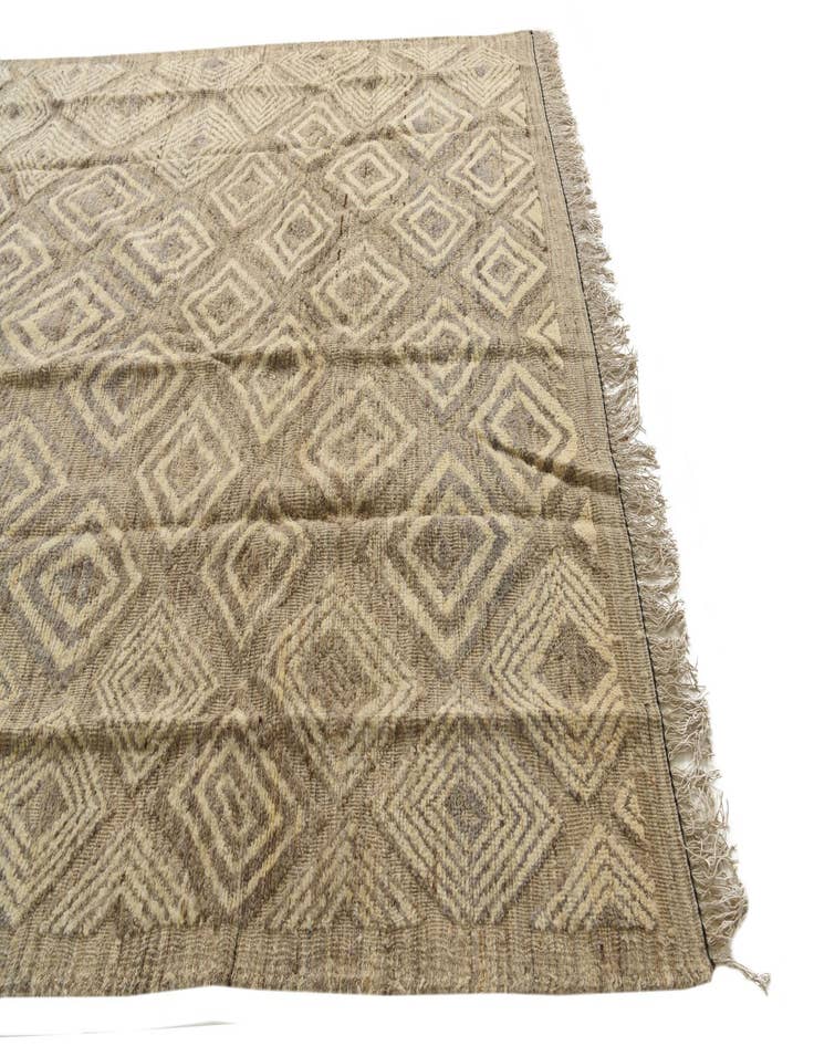 Detail image of  8' x 10' 6  Hand Knotted Darya Wool Rug