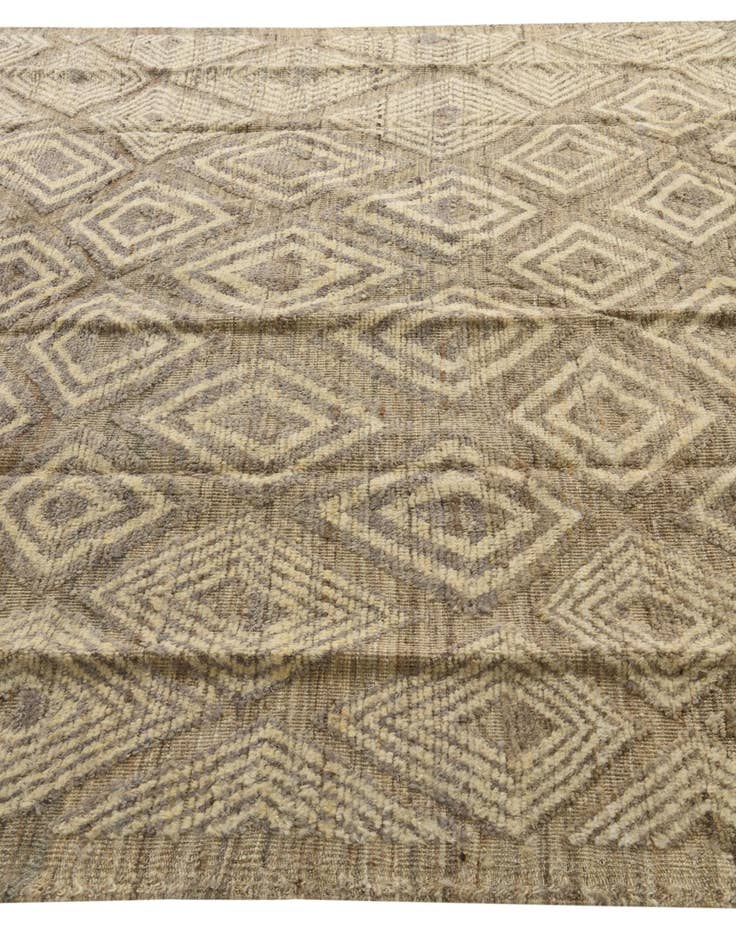 Detail image of  8' x 10' 6  Hand Knotted Darya Wool Rug