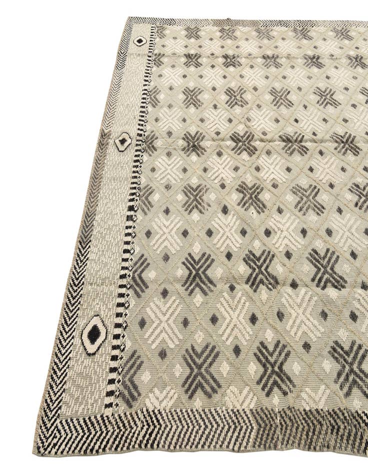 Detail image of  8' 9 x 12' 3  Hand Knotted Darya Wool Rug