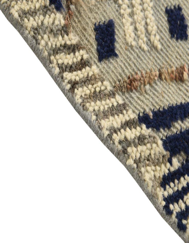 Detail image of  9' 7 x 14' 6  Hand Knotted Darya Wool Rug