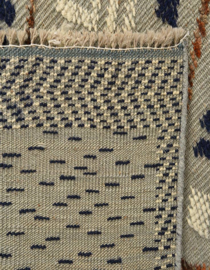 Detail image of  9' 7 x 14' 6  Hand Knotted Darya Wool Rug