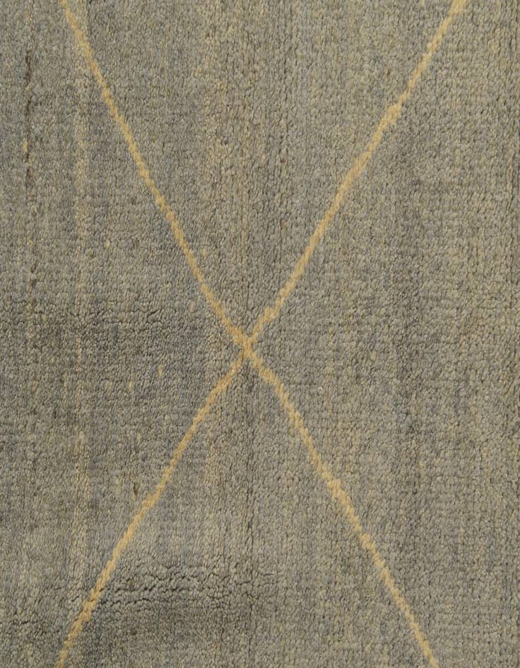 Detail image of  4' 7 x 6' 8  Hand Knotted Darya Wool Rug