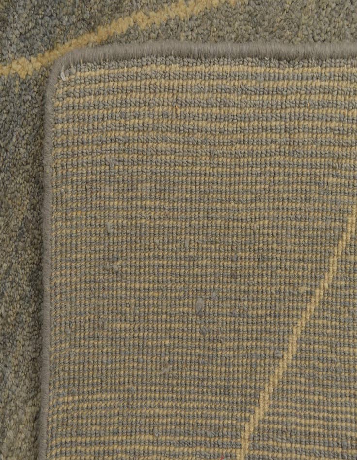 Detail image of  4' 7 x 6' 8  Hand Knotted Darya Wool Rug