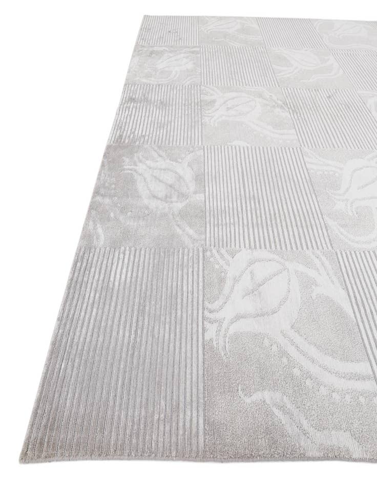 Detail image of  8' x 10'  Hand Knotted Darya Wool Rug