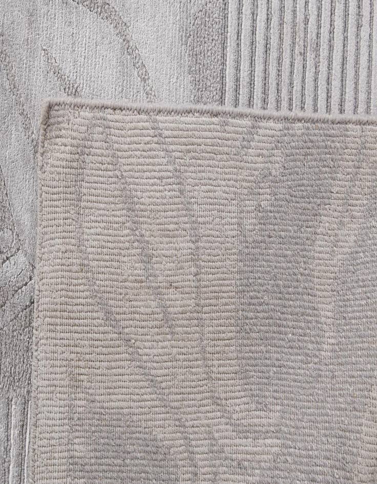 Detail image of  8' x 10'  Hand Knotted Darya Wool Rug