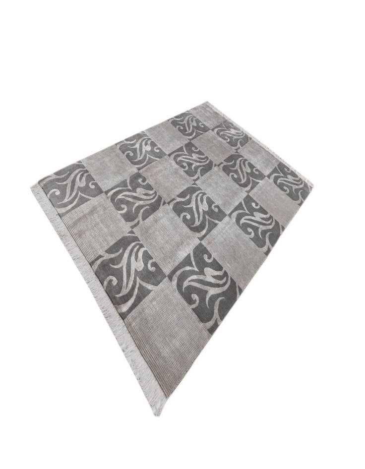 Detail image of  6' 9 x 10'  Hand Knotted Darya Wool Rug