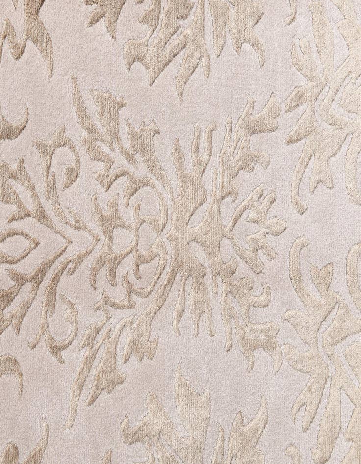 Detail image of  6' 5 x 9' 7  Hand Knotted Darya Wool Rug