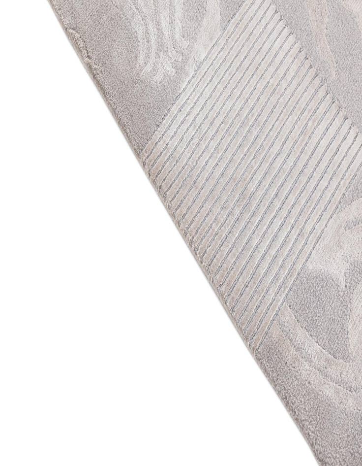 Detail image of  3' 1 x 5'  Hand Knotted Darya Wool Rug