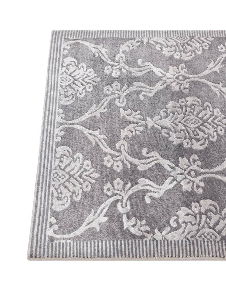 Detail image of  3' 1 x 4' 11  Hand Knotted Darya Wool Rug