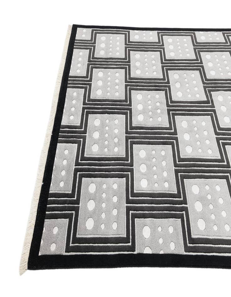 Detail image of  5' 6 x 7' 10  Hand Knotted Darya Wool Rug