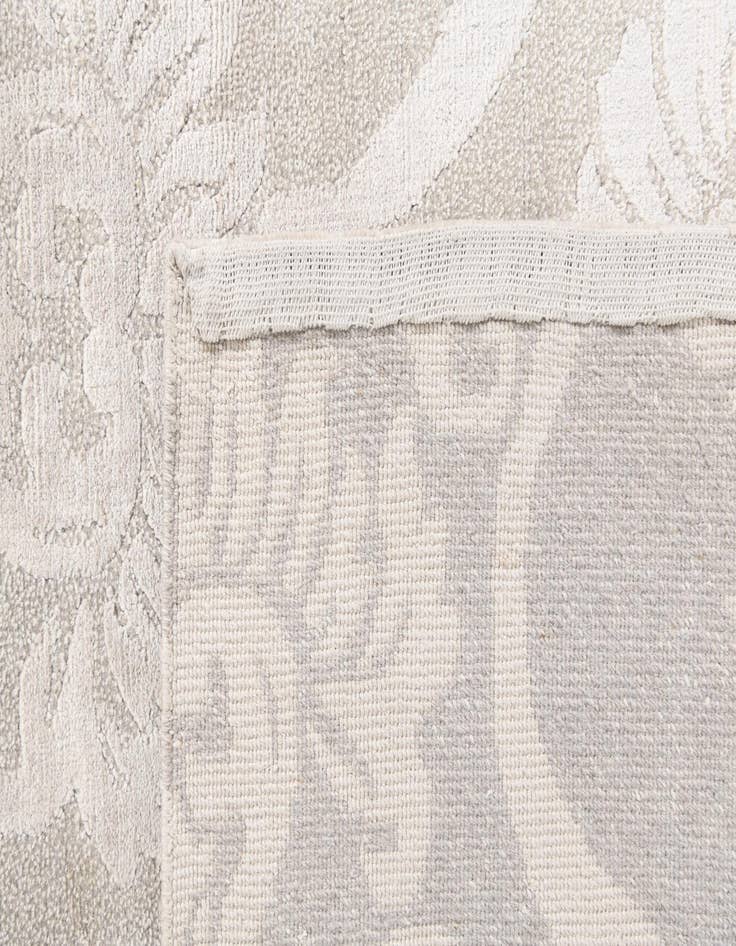 Detail image of  5' 10 x 8' 2  Hand Knotted Darya Wool Rug