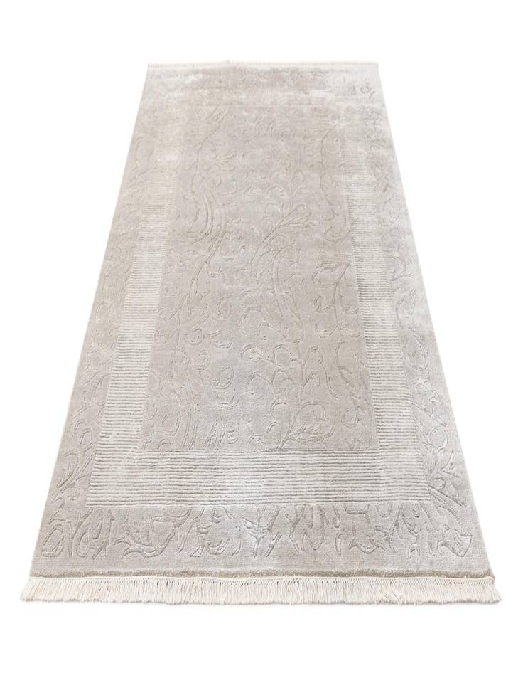 Detail image of  5' 7 x 8'  Hand Knotted Darya Wool Rug