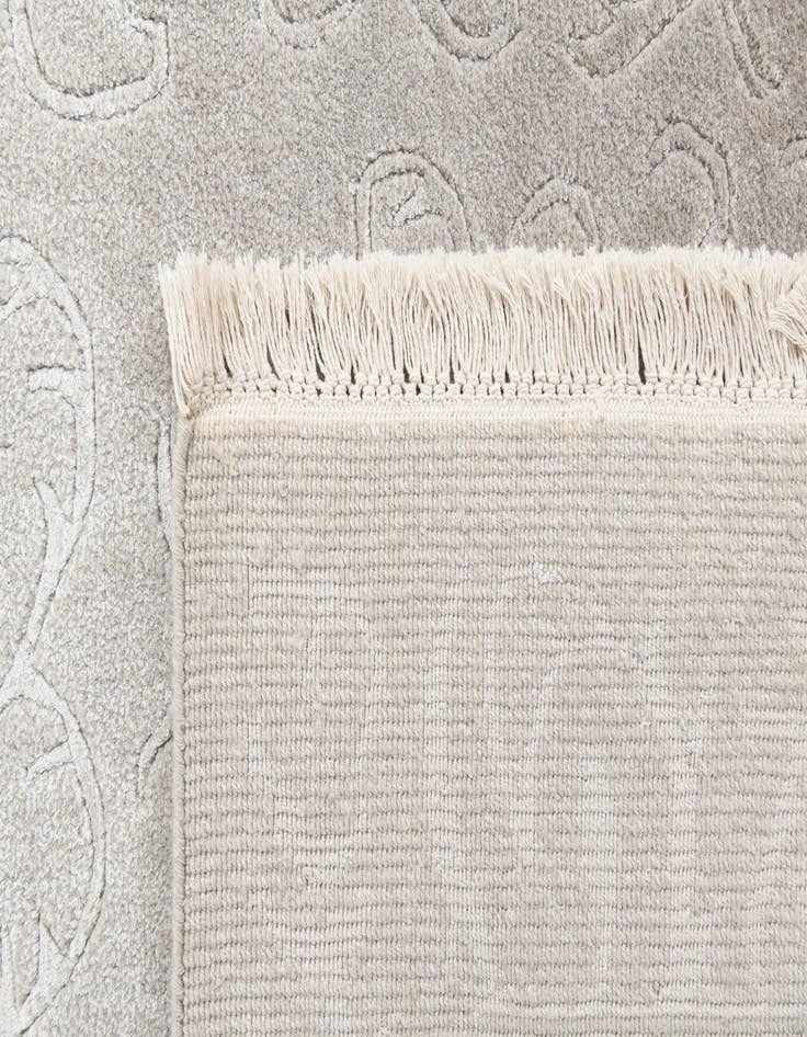 Detail image of  5' 7 x 8'  Hand Knotted Darya Wool Rug