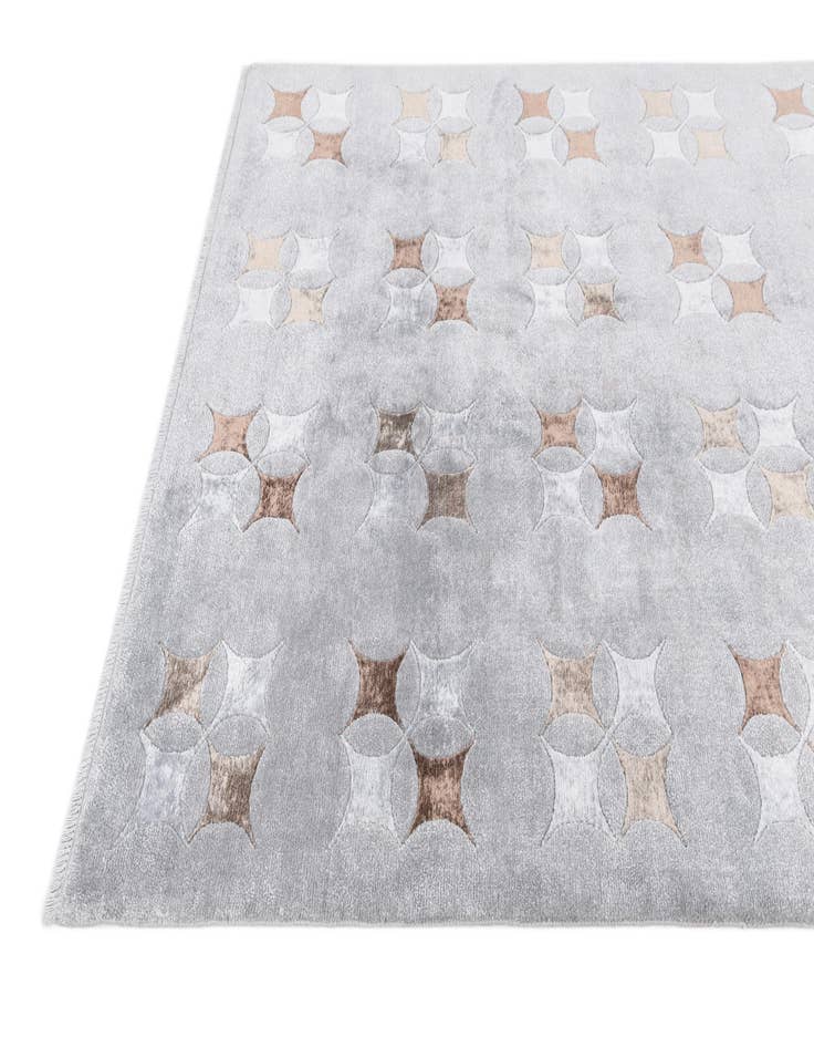 Detail image of  5' 6 x 8'  Hand Knotted Darya Wool Rug