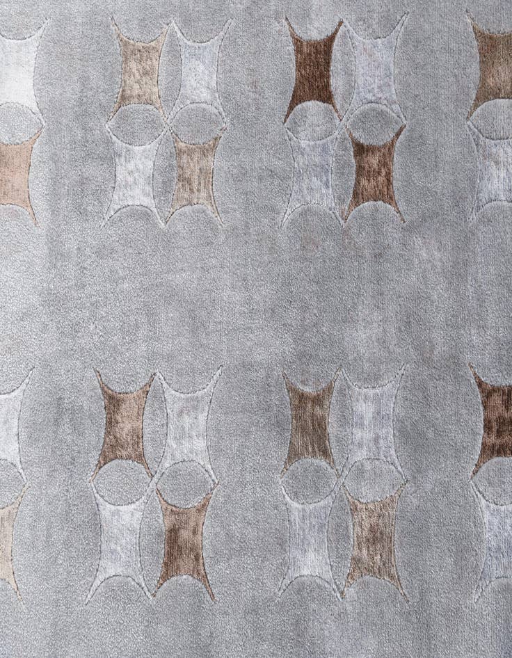 Detail image of  5' 6 x 8'  Hand Knotted Darya Wool Rug