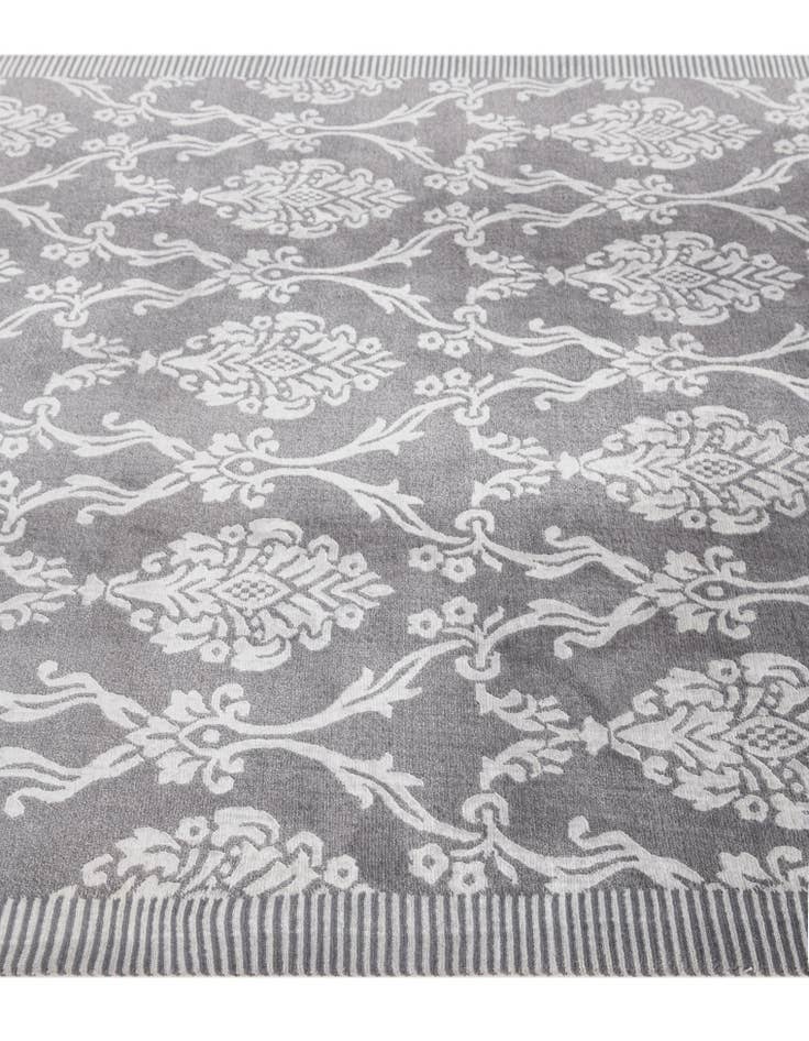 Detail image of  5' 9 x 8'  Hand Knotted Darya Wool Rug