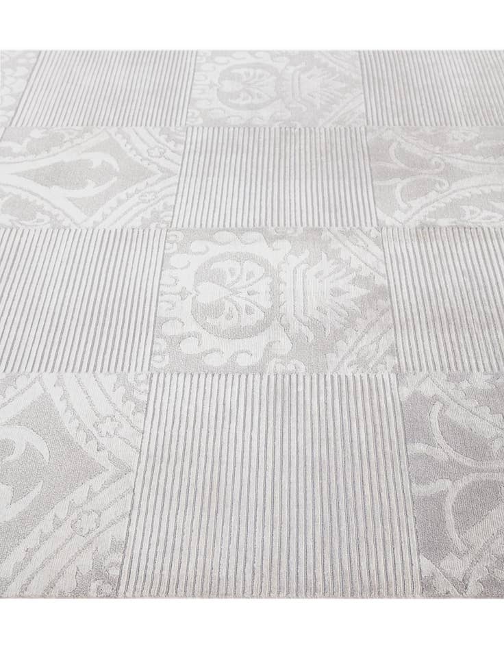 Detail image of  5' 9 x 8'  Hand Knotted Darya Wool Rug