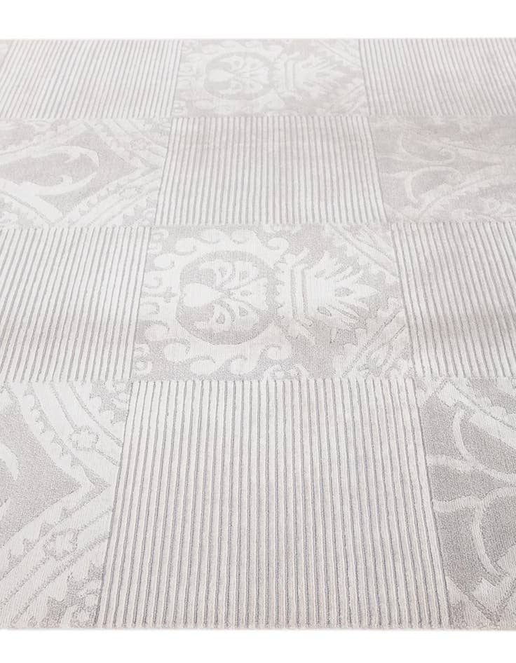 Detail image of  5' 10 x 7' 10  Hand Knotted Darya Wool Rug