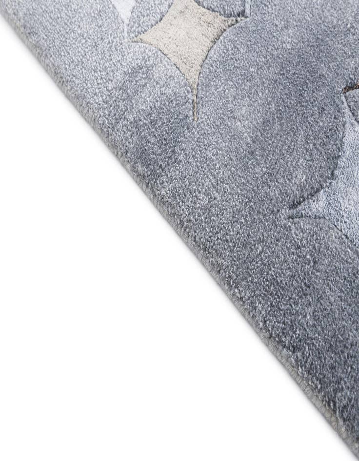 Detail image of  5' 5 x 7' 10  Hand Knotted Darya Wool Rug