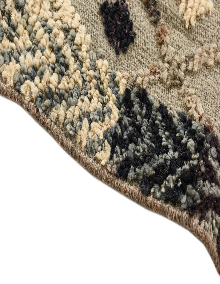 Detail image of  7' 6 x 10' 7  Hand Knotted Darya Wool Rug