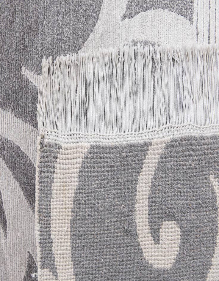 Detail image of  5' 9 x 7' 11  Hand Knotted Darya Wool Rug