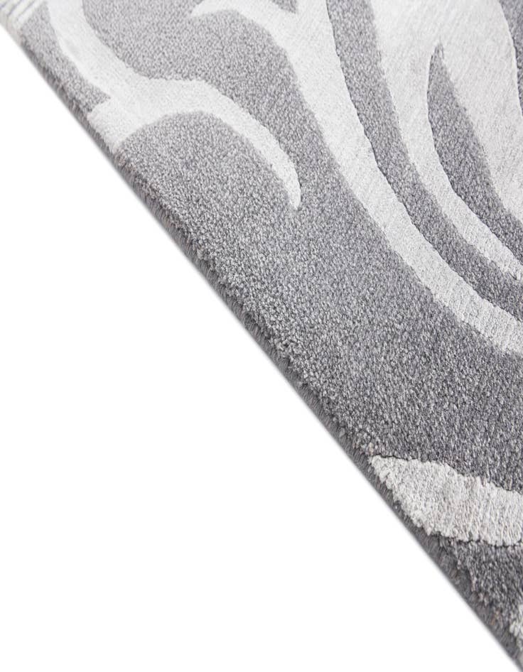 Detail image of  5' 7 x 7' 11  Hand Knotted Darya Wool Rug