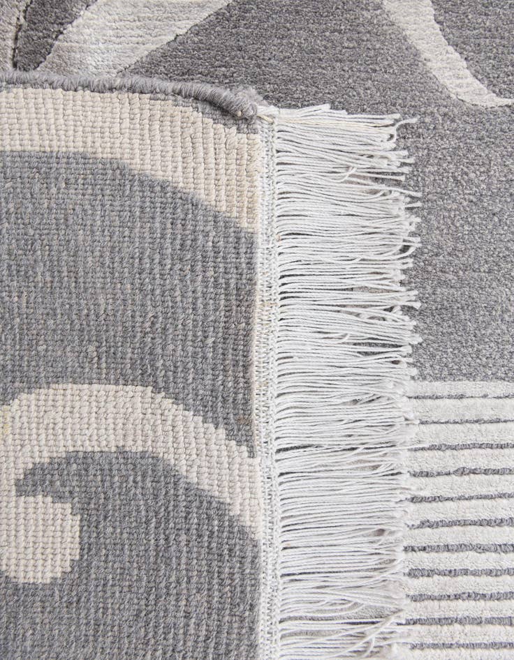 Detail image of  5' 8 x 8' 1  Hand Knotted Darya Wool Rug