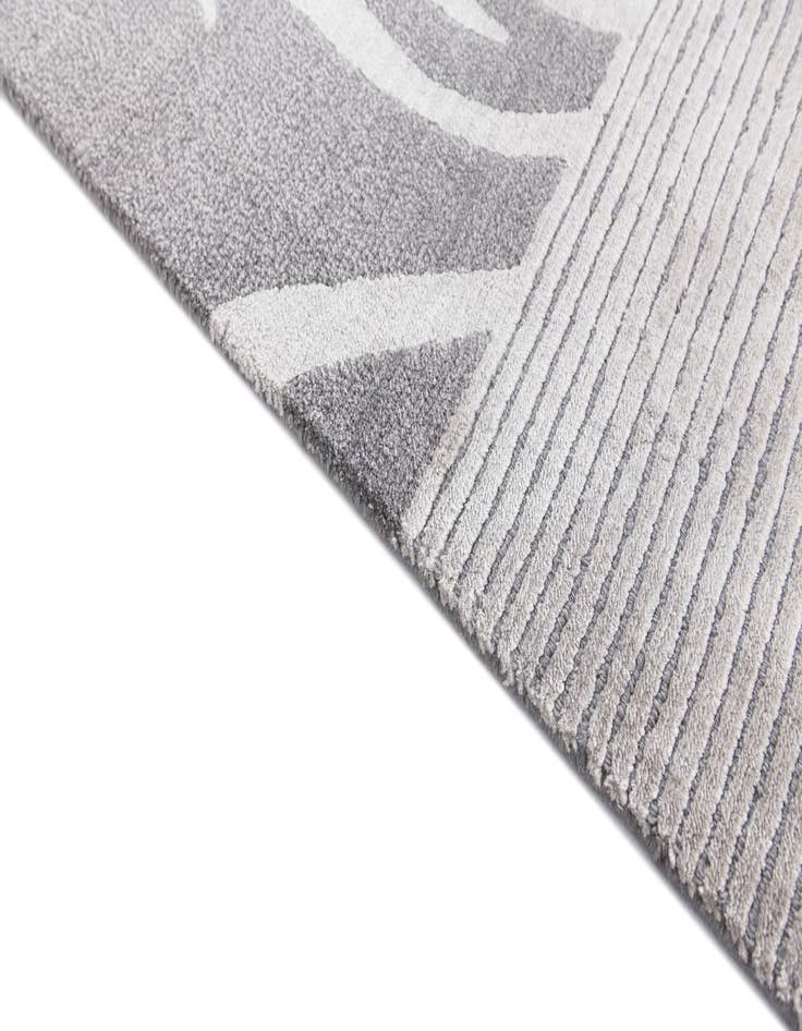 Detail image of  5' 9 x 8' 1  Hand Knotted Darya Wool Rug