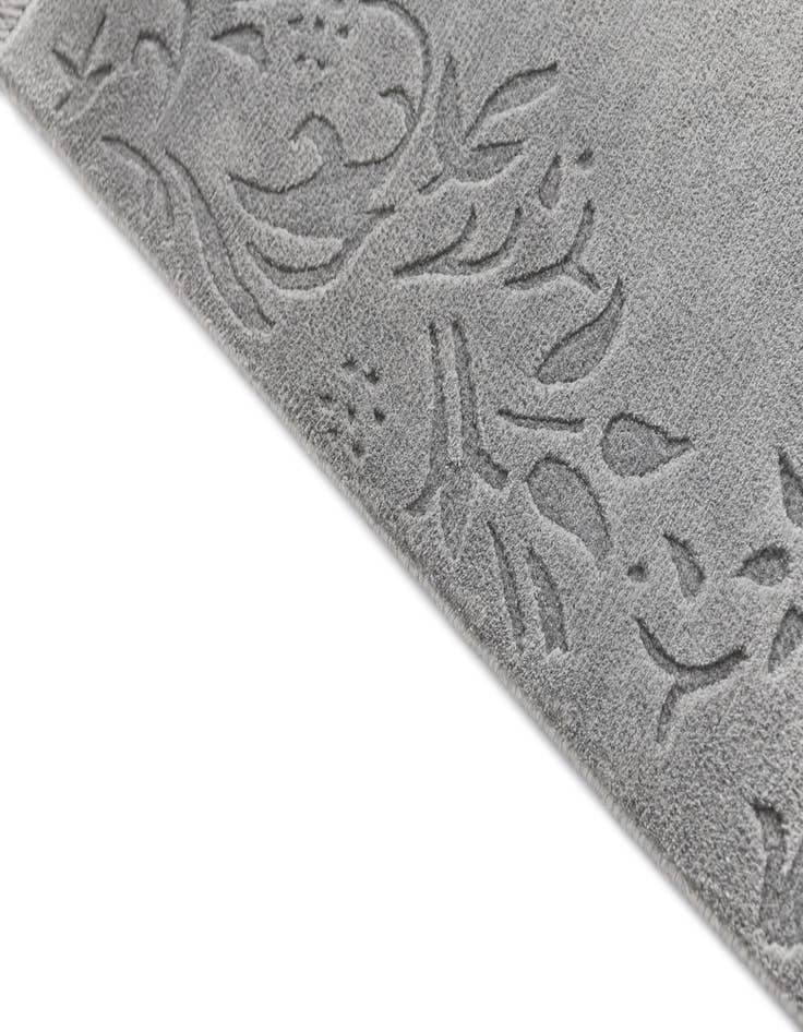 Detail image of  2' 7 x 4' 11  Hand Knotted Darya Wool Rug