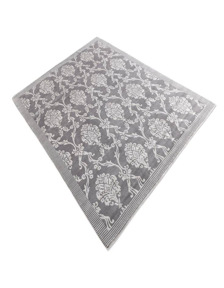 Detail image of  5' 8 x 7' 11 Darya Rug