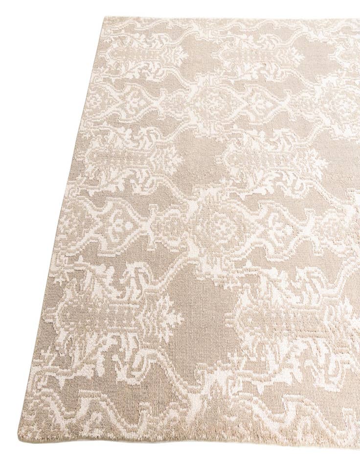 Detail image of  5' 10 x 9'  Hand Knotted Darya Rug