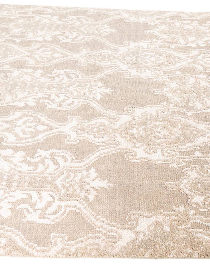 Detail image of  5' 10 x 9'  Hand Knotted Darya Rug