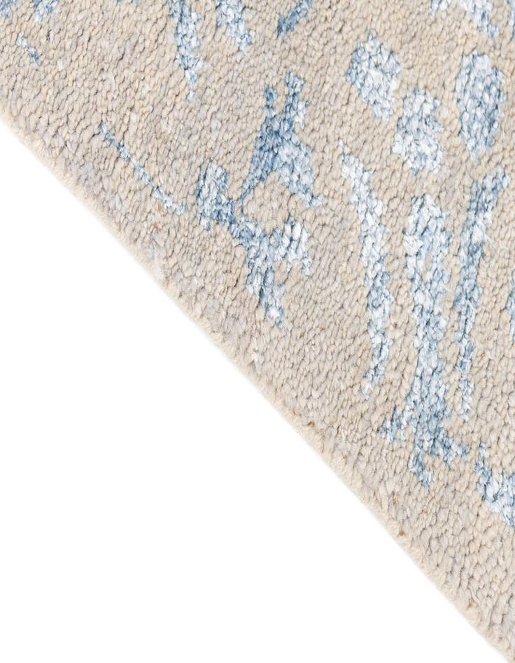 Detail image of  7' 10 x 9' 8  Hand Knotted Darya Rug