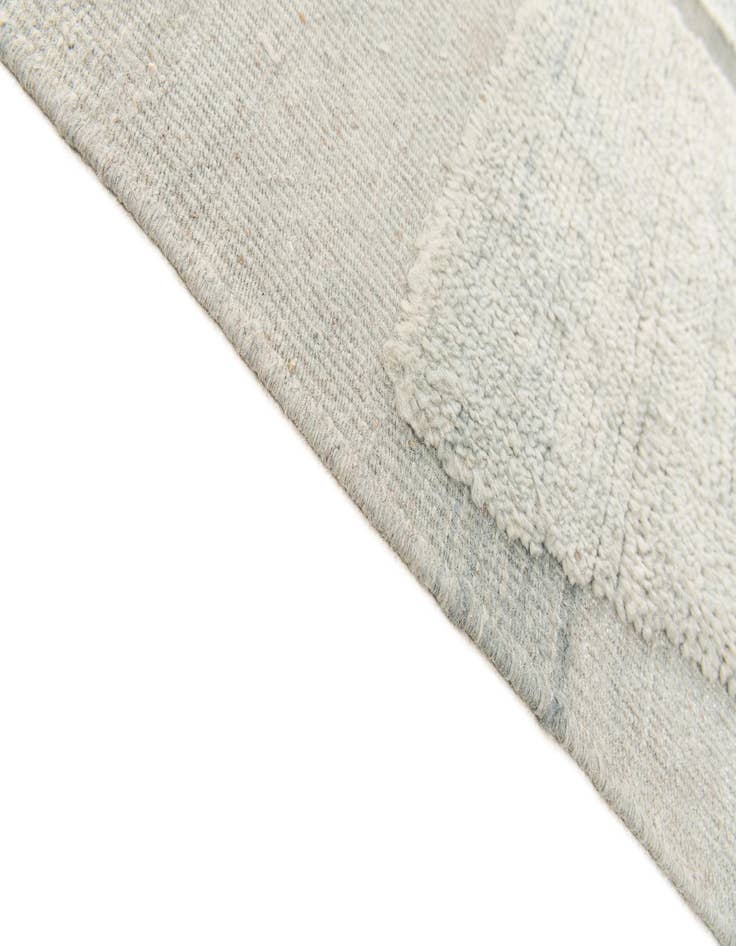 Detail image of  8' x 10' 5  Hand Knotted Darya Wool Rug