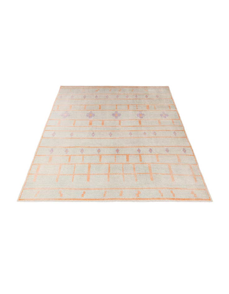 Detail image of  8' 3 x 9' 10  Hand Knotted Darya Wool Rug