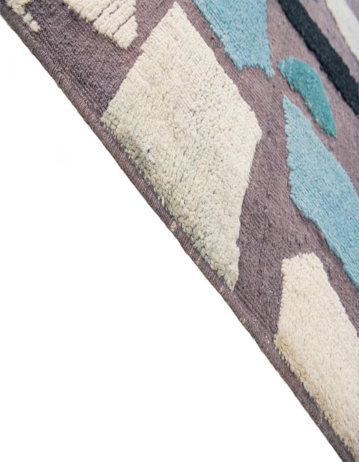 Detail image of  8' x 10' 1  Hand Knotted Darya Wool Rug