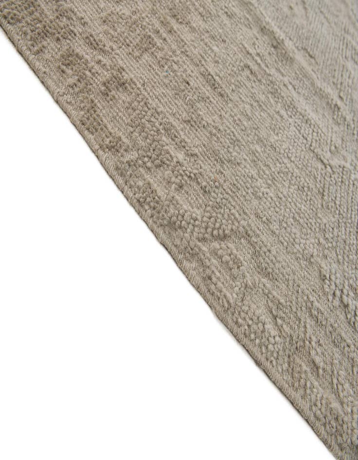 Detail image of  9' 8 x 13' 8  Hand Knotted Darya Wool Rug