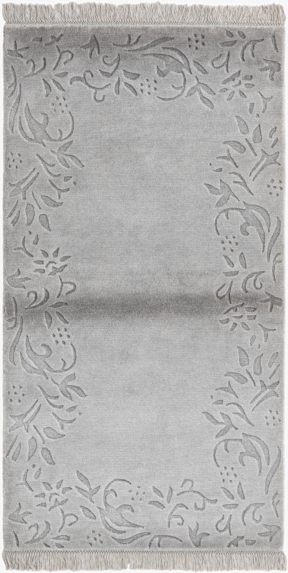  2' 7 x 4' 11  Hand Knotted Darya Wool Rug